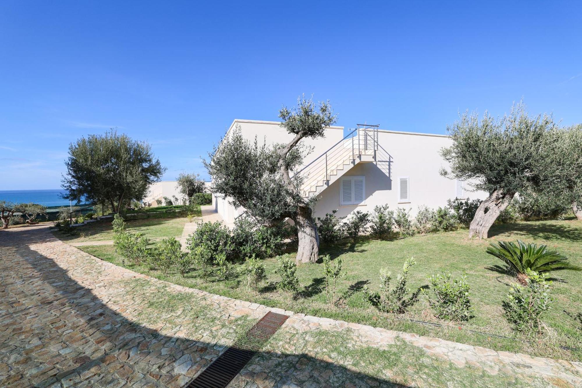 Aura Maris Beach Residence Mazzaforno Cefalù Exterior foto