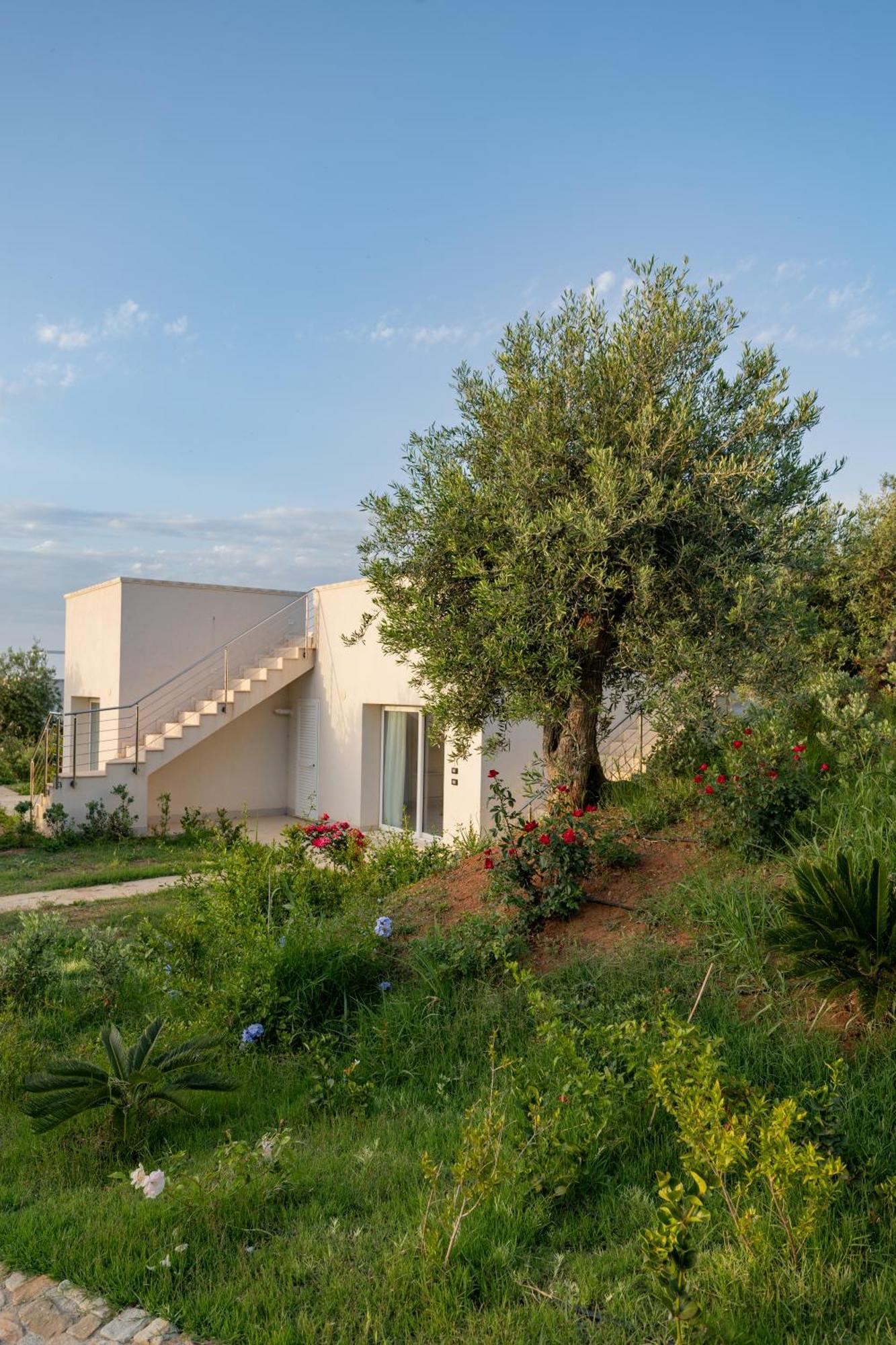 Aura Maris Beach Residence Mazzaforno Cefalù Exterior foto